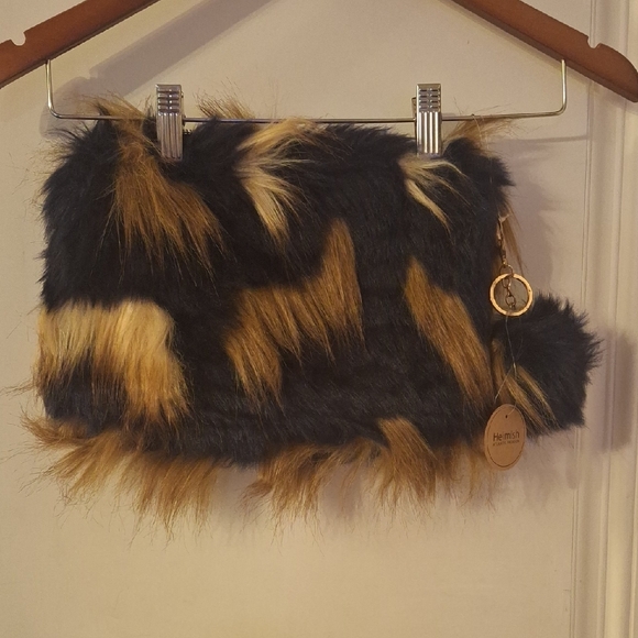 Hem Faux Fur Clutch/crossbody - Black and Brown - Picture 1 of 6